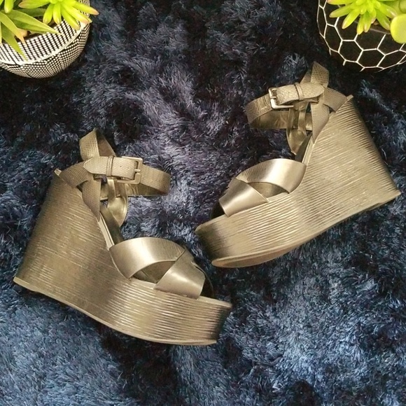 ALDO Platform Wedges - Picture 4 of 7